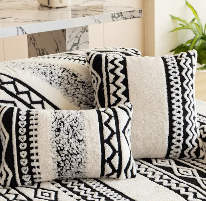 Plush Sofa Cover, Non-Slip Couch Protector — Soft Pet-Friendly Sofa Cushion Mat