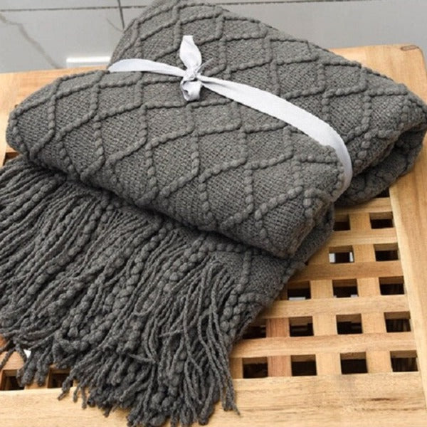 LumiWeave – Luxury Knitted Throw Blanket