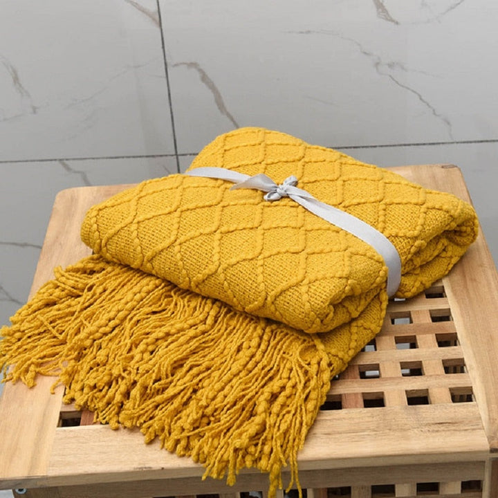 LumiWeave – Luxury Knitted Throw Blanket