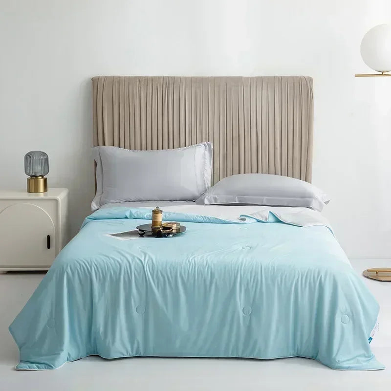CoolBreeze – Luxury Breathable Cooling Blanket