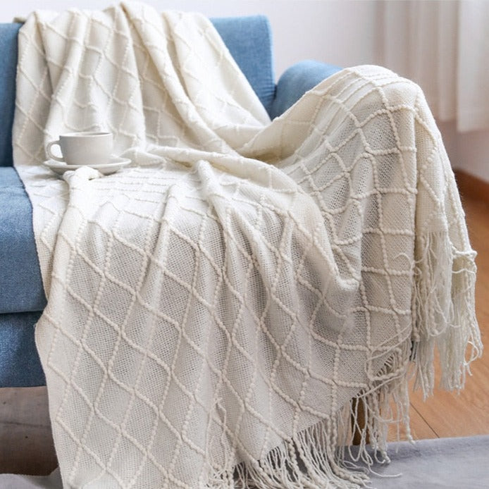 LumiWeave – Luxury Knitted Throw Blanket