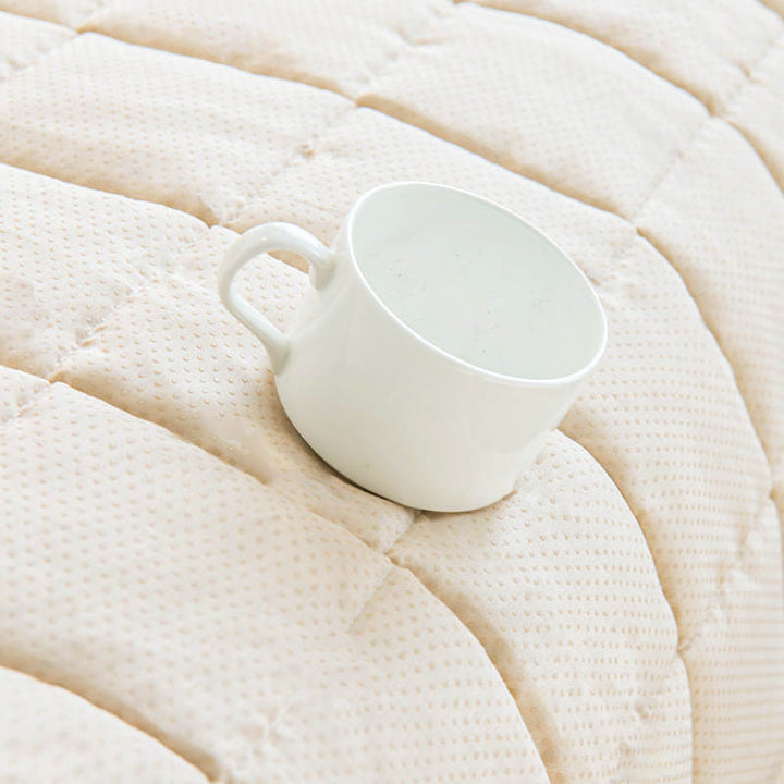 Anti-slip corduroy sofa cover backing detail