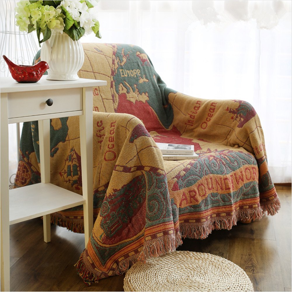 AtlasDream – Luxury Cotton Throw with Vintage World Map Design