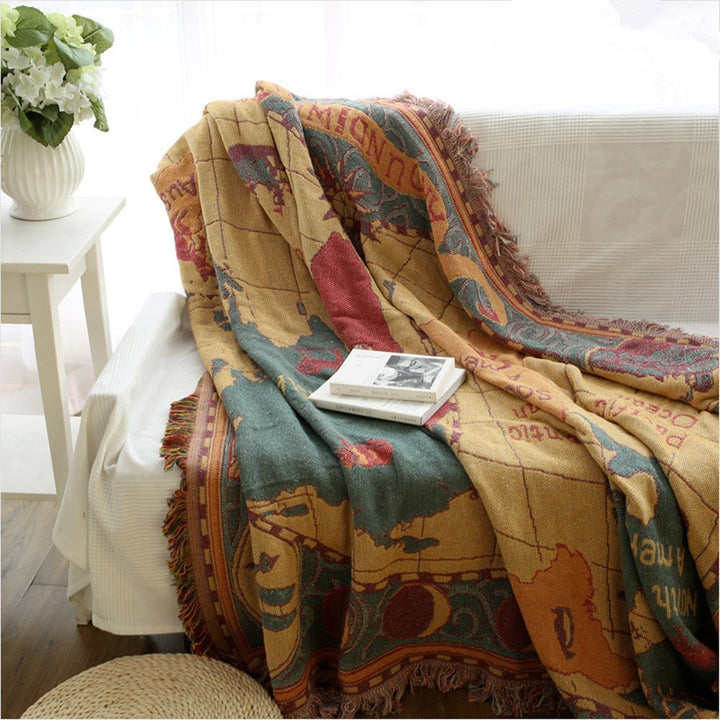AtlasDream – Luxury Cotton Throw with Vintage World Map Design