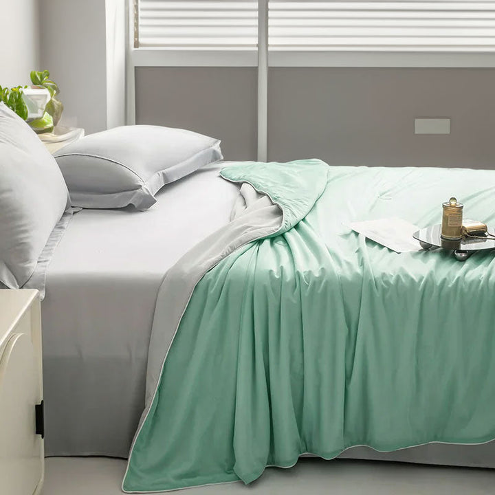 CoolBreeze – Luxury Breathable Cooling Blanket