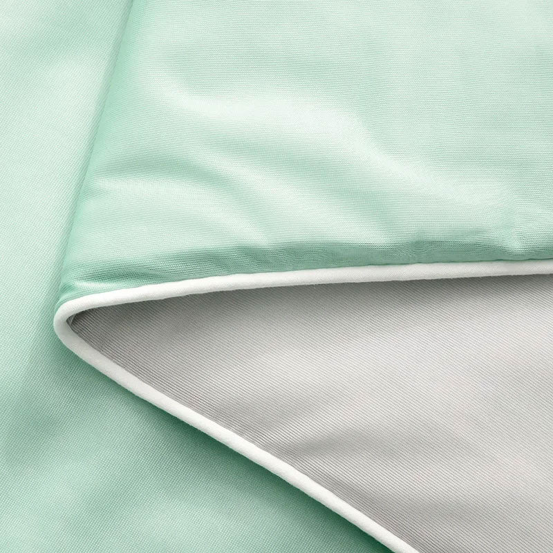 CoolBreeze – Luxury Breathable Cooling Blanket