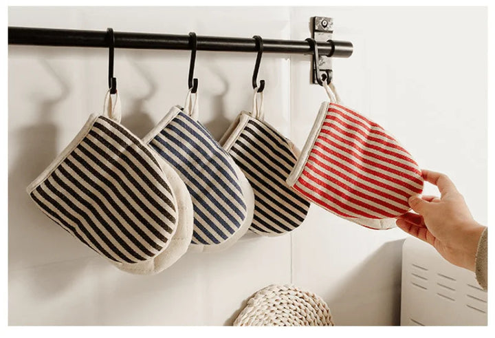 Heat-Resistant Oven Mitt — Striped Non-Slip Kitchen Glove, Anti-Scald Pot Holder